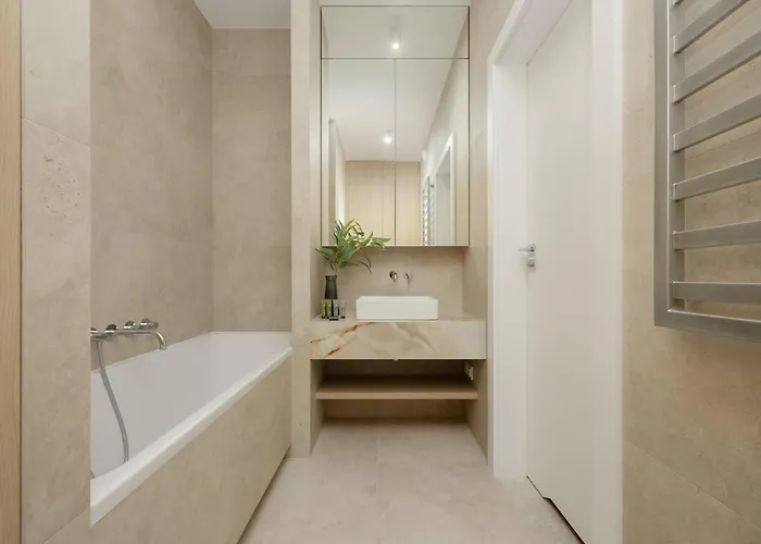 Luxury With Ac In By Renters Prestige Apartament *